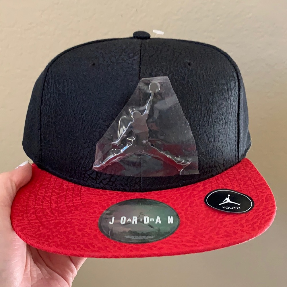 AIR JORDAN HAT NEW KIDS